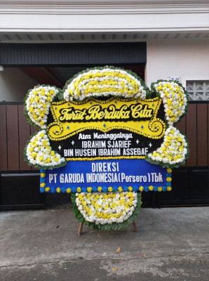 Papan Bunga Duka di Uut Murung